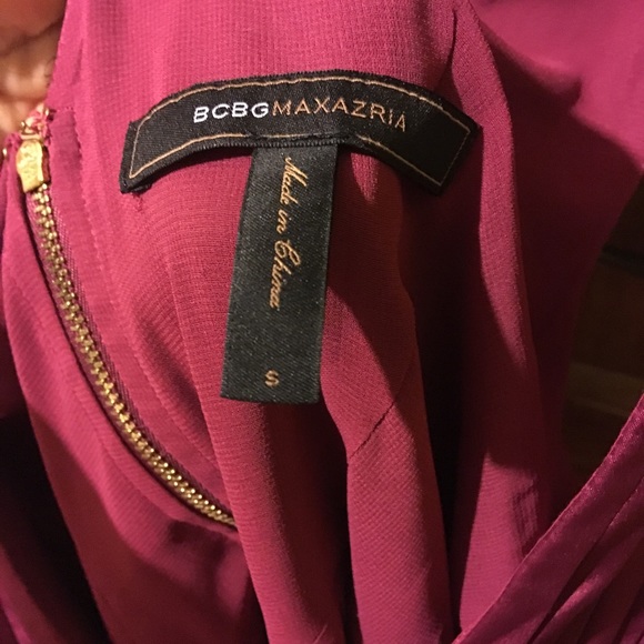 - BCBGMaxAzria fuchsia satin blouse - Picture 10 of 10